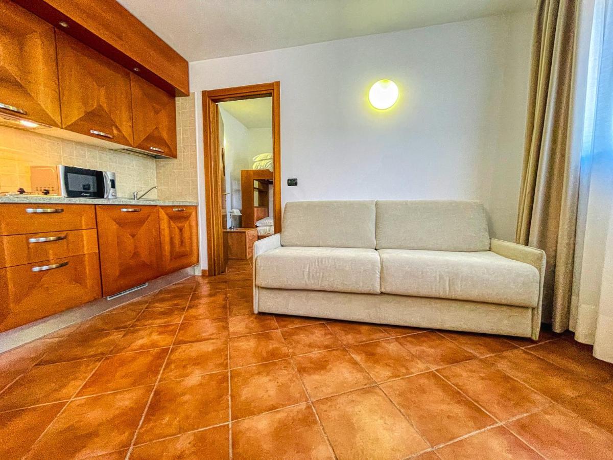 Appartamento Smith Barbera - Affitti Brevi Italia Bardonecchia Bagian luar foto