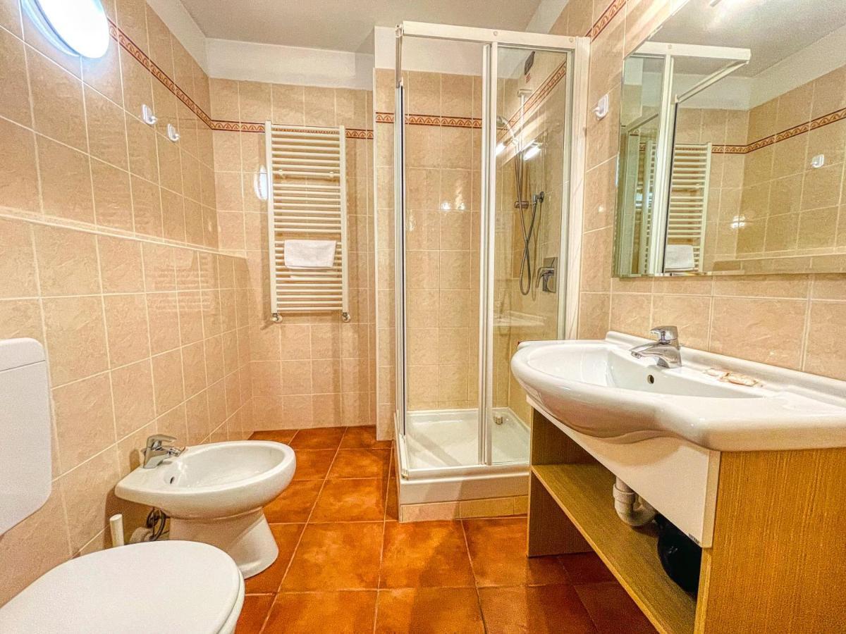 Appartamento Smith Barbera - Affitti Brevi Italia Bardonecchia Bagian luar foto